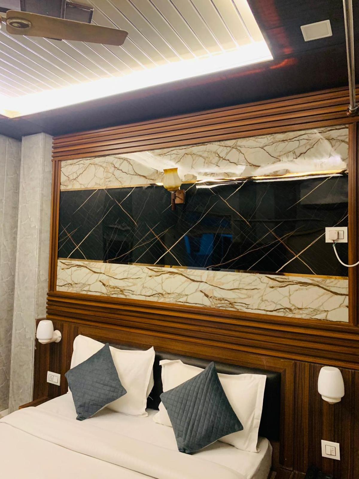 The For U - A Luxury Stay Rishīkesh Dış mekan fotoğraf